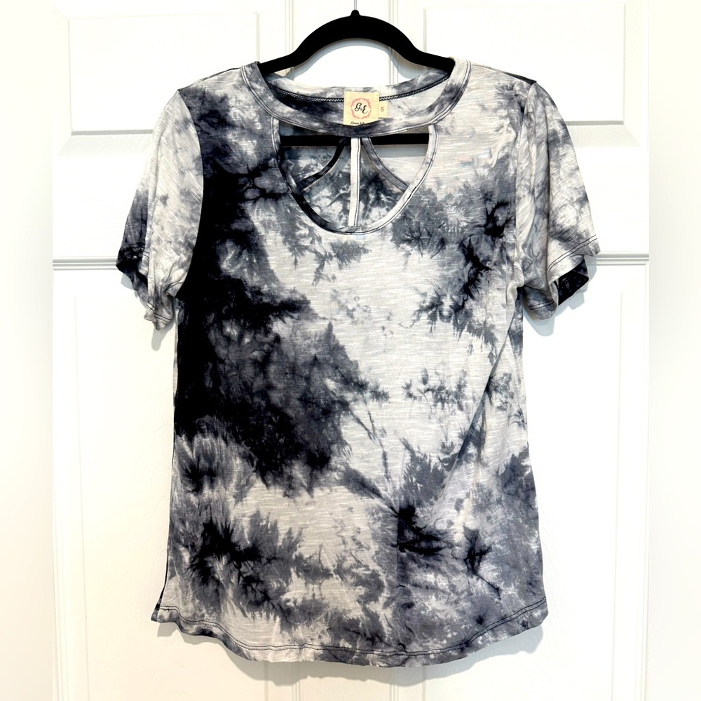 Tie-Dye Women's Top - Black and Gray